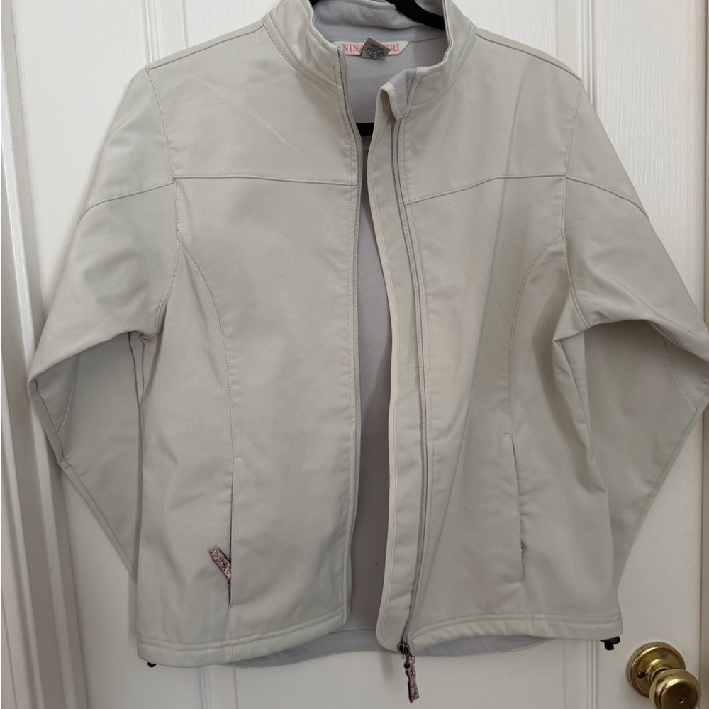 Nina Capri Women's Light Gray Ski Jacket